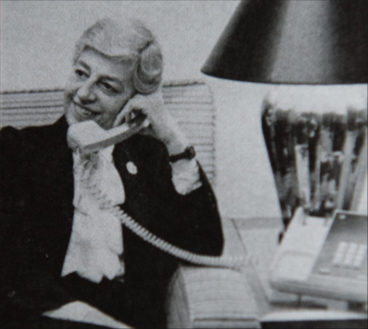 Fotografia de Sylvia Bloom, a secretaria que acumulou uma fortuna em segredo